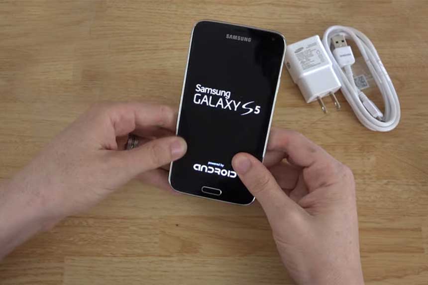 Samsung Galaxy S5  l'écran ne répond pas au toucher et autres problèmes liés à l'affichage